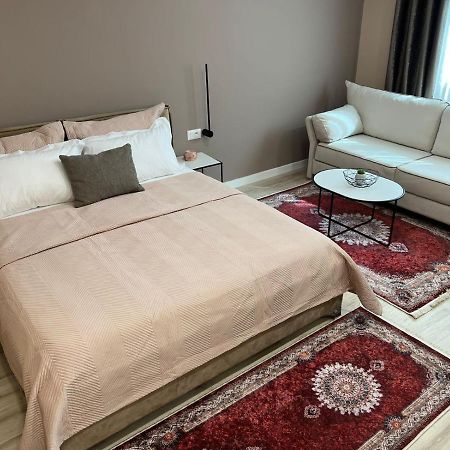 Smart Home , Lovely Apartment In Tiran Dış mekan fotoğraf