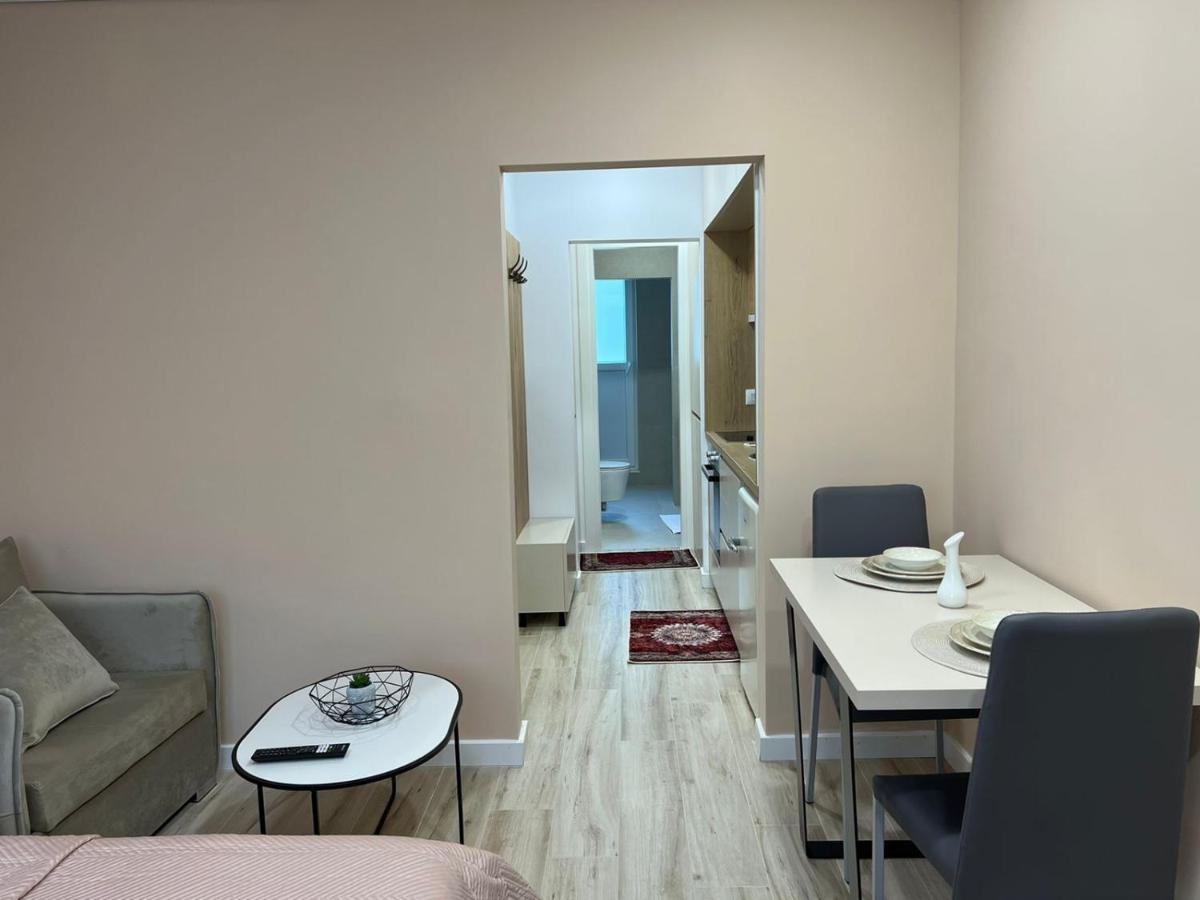 Smart Home , Lovely Apartment In Tiran Dış mekan fotoğraf