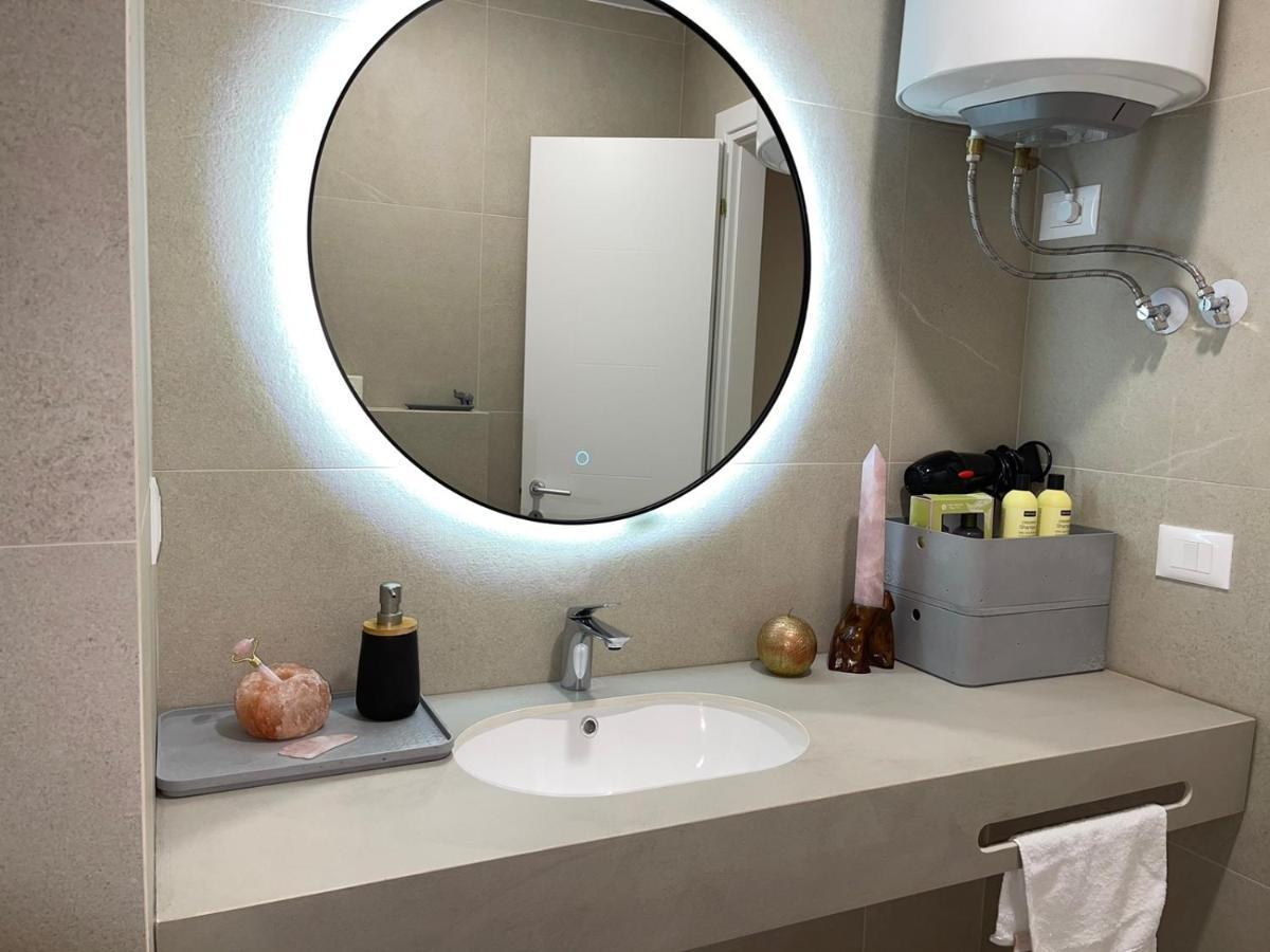 Smart Home , Lovely Apartment In Tiran Dış mekan fotoğraf